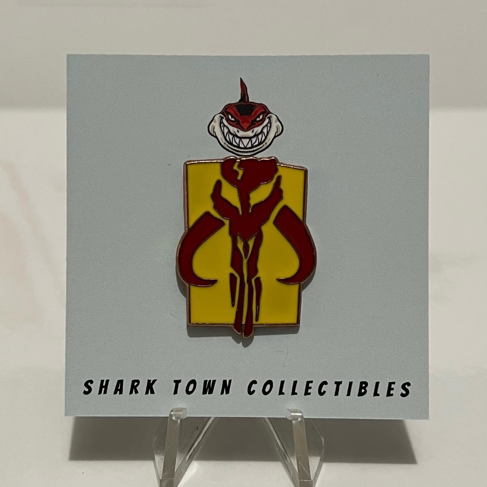 Disney Mandalorian Mythosaur Skull Pin